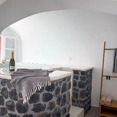 White Pearl Villa *