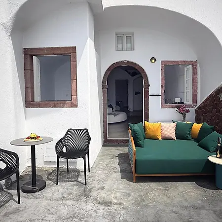 Villa White Pearl Oia (Santorini)