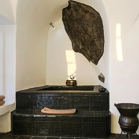 White Pearl Villa Ía